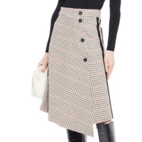Brand new Maje Jessil Skirt 38.